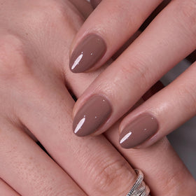 CurvLife Extra Short Press On Nails displayed in packaging