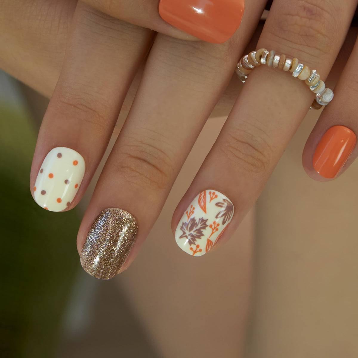 CurvLife Extra Short Press On Nails in various sizes