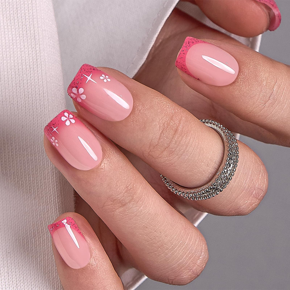 CurvLife Extra Short Square Press On Nails in various sizes