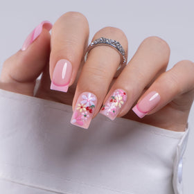 CurvLife nail kit including glue and adhesive tabs