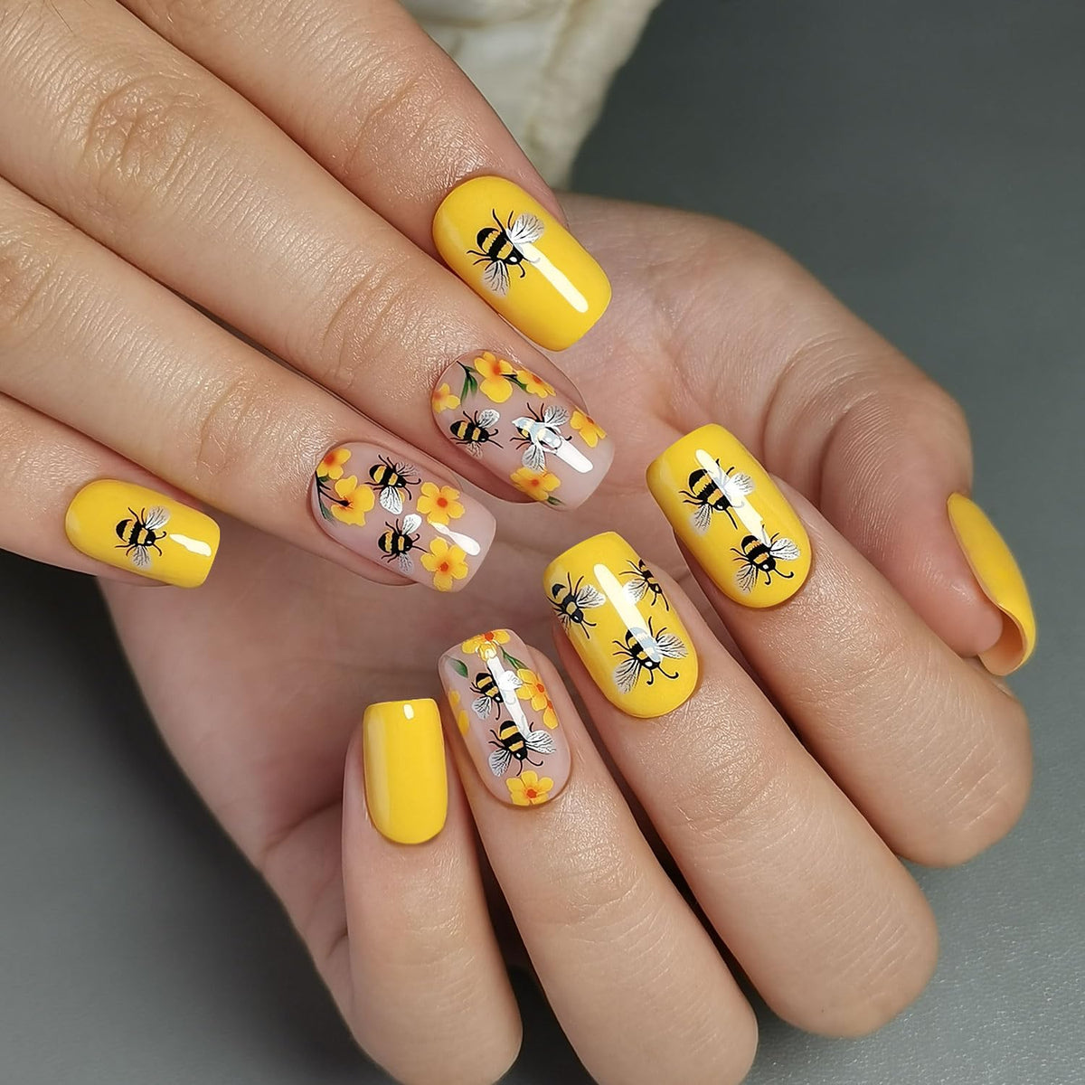 CurvLife Press On Nails Bee Garden cuticle stick and nail file