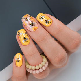 CurvLife Press On Nails Bee Garden front view with floral design
