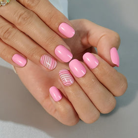 CurvLife press on nails close-up showing matte texture