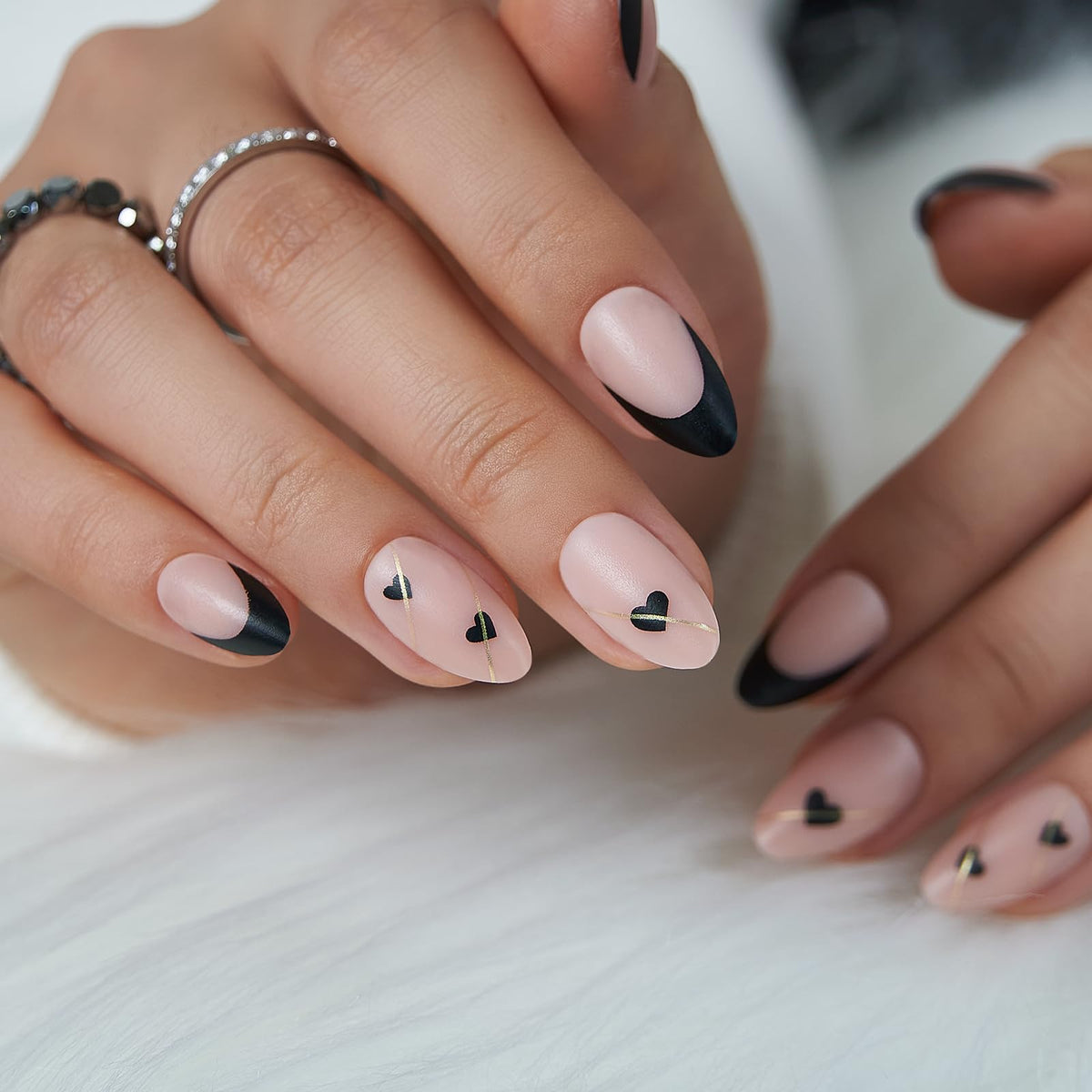 CurvLife press on nails kit including nail glue and tools