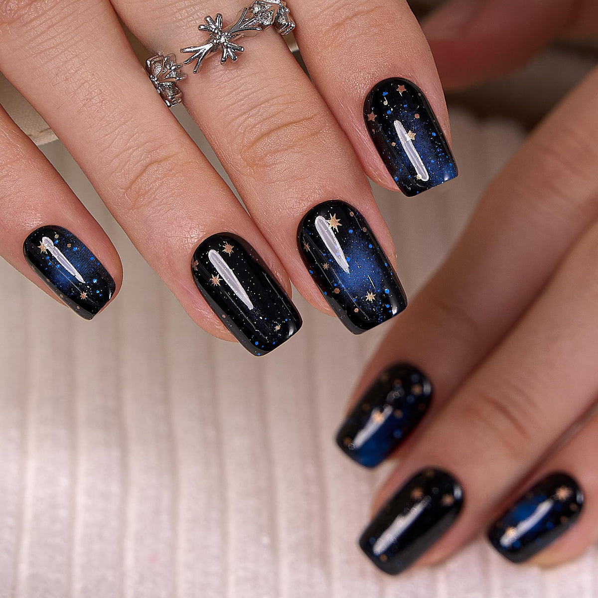 CurvLife press on nails with accessories including storage box and nail glue