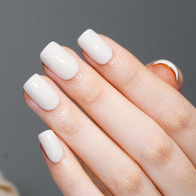 CurvLife press on nails with adhesive tabs and glue