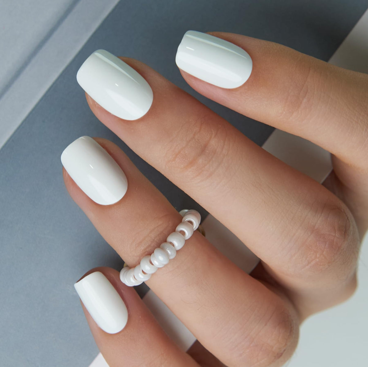 CurvLife press on nails with storage box and accessories