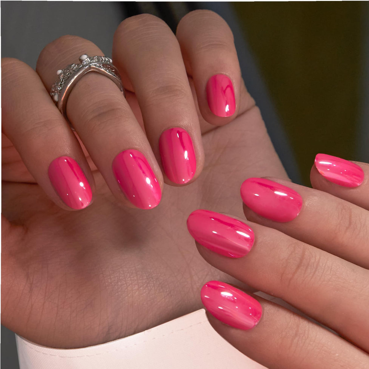 CurvLife Short Oval Press On Nails Hot Pink Radiance front view