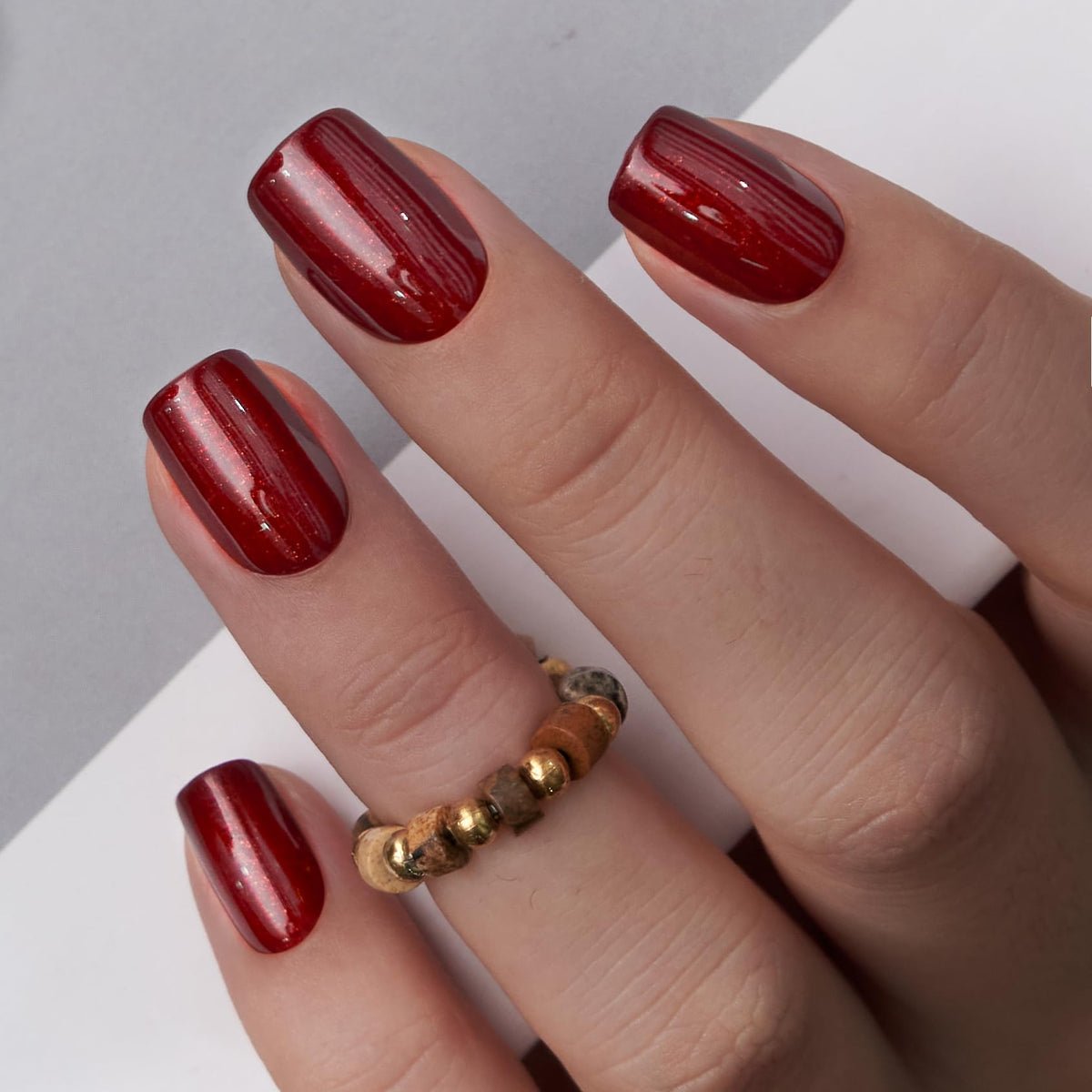 CurvLife Short Square Glitter Press On Nails in Wine Mirror Red, front view