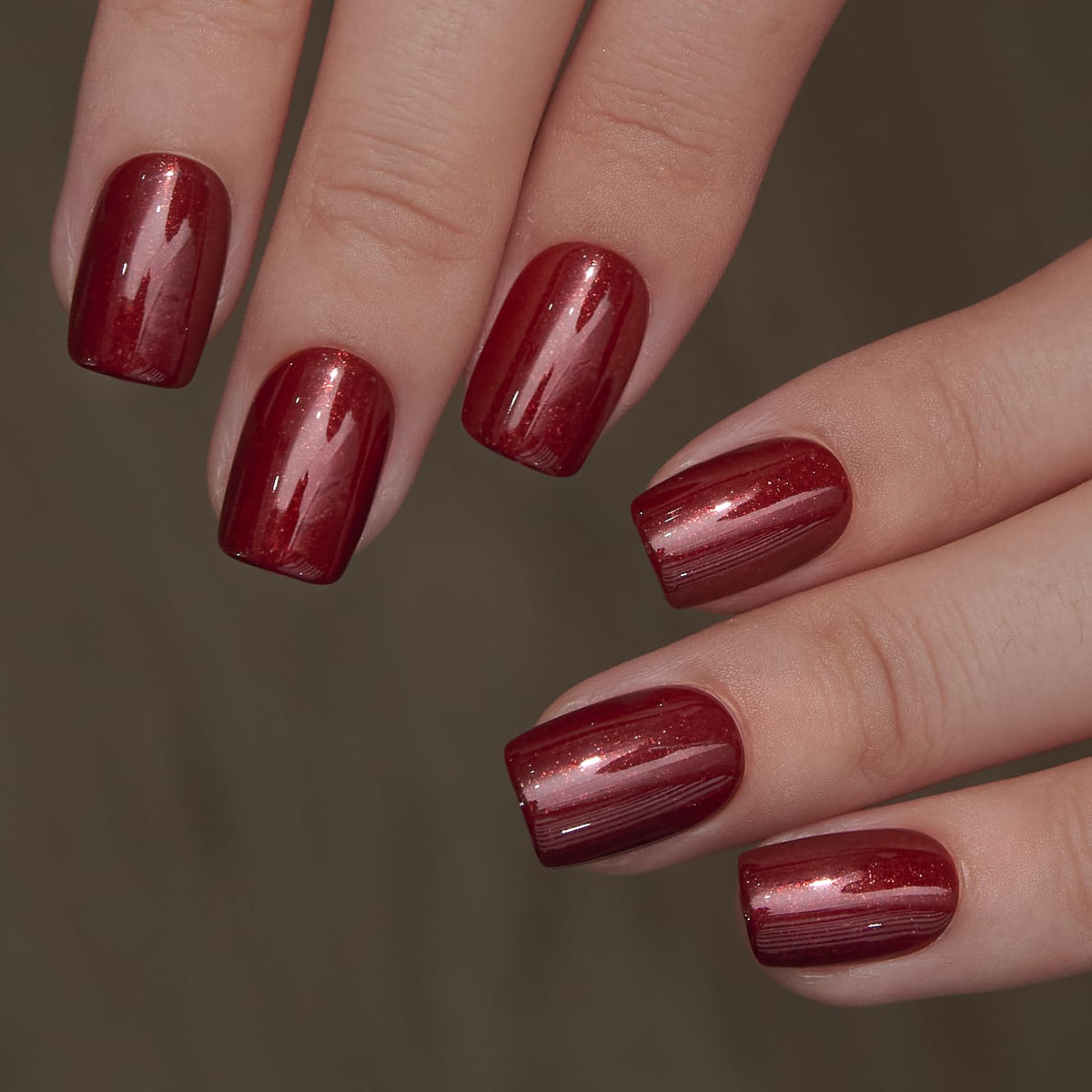 CurvLife Short Square Glitter Press On Nails showing different sizes in storage box