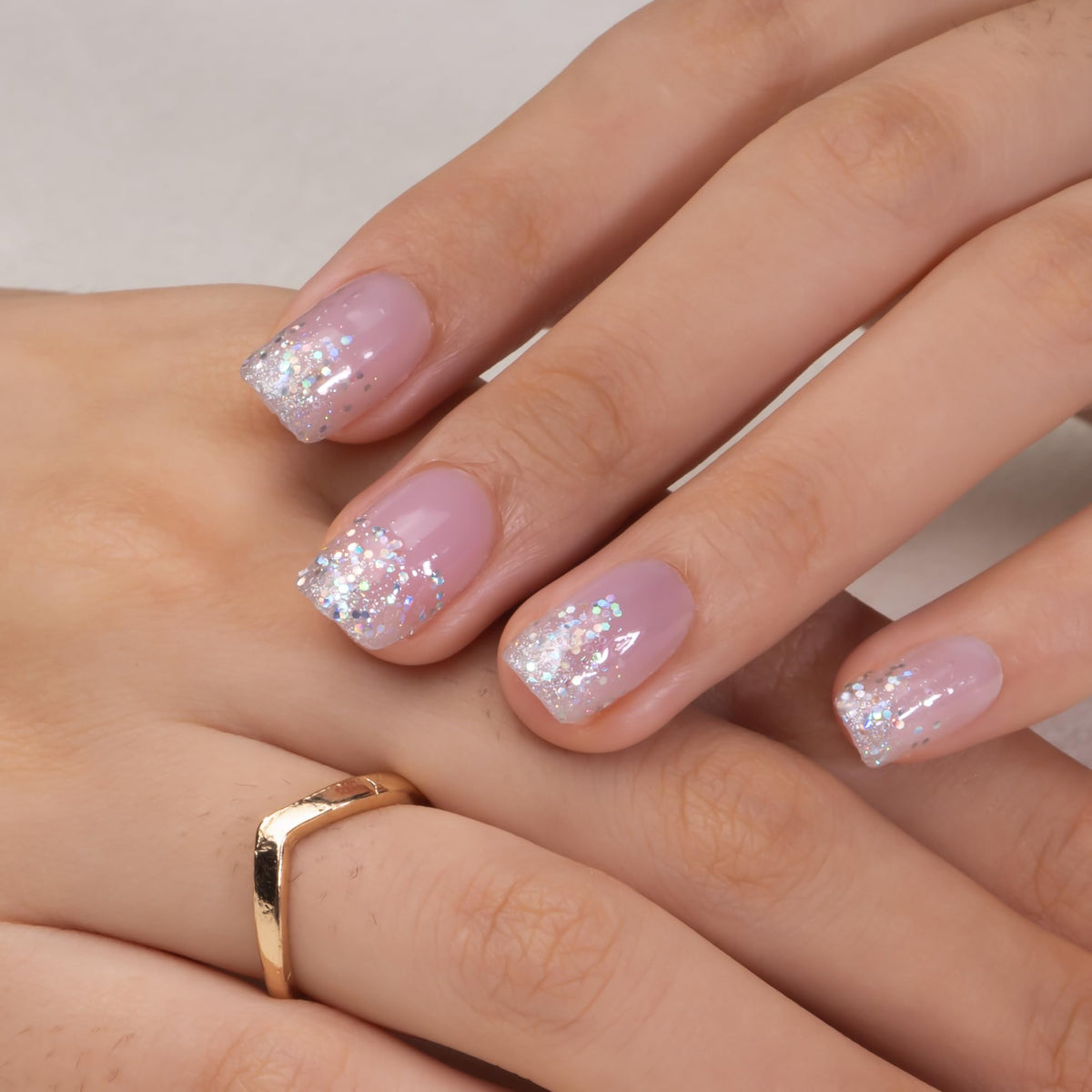 CurvLife Short Square Ombre Press On Nails showing different sizes