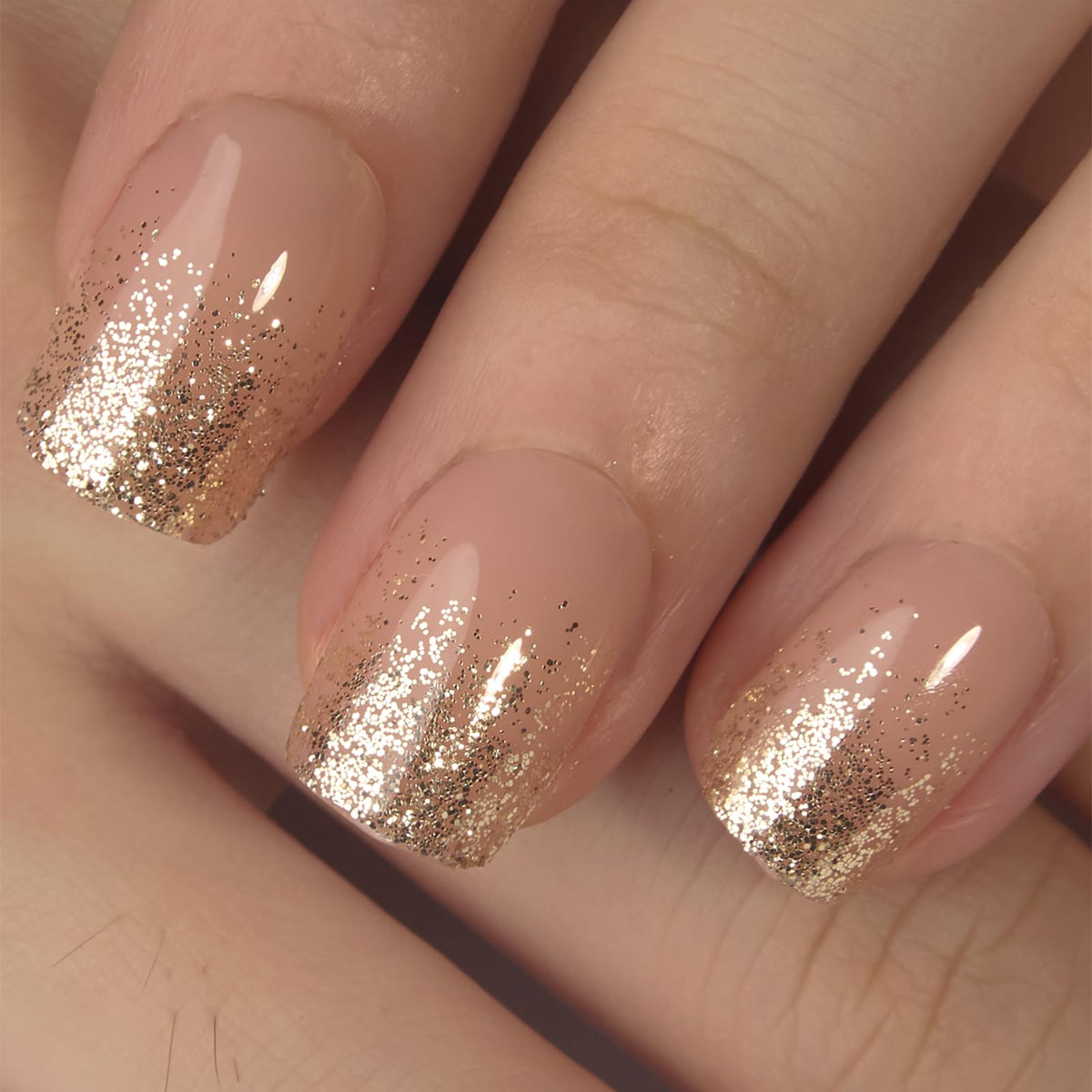 CurvLife Short Square Press On Nails Fluid Gold with nail glue and accessories