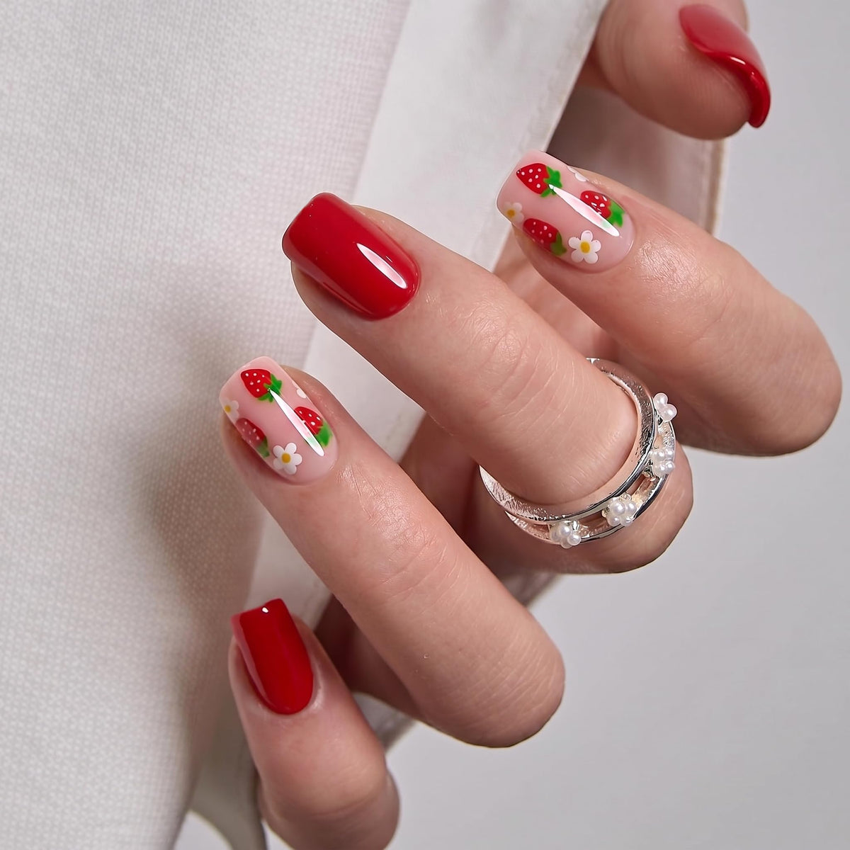 CurvLife Short Square Press On Nails Strawberry Kiss Pink with nail glue and accessories