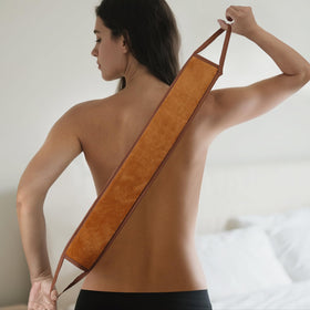 CZZXI Tanning Mitt demonstrating waterproof lining