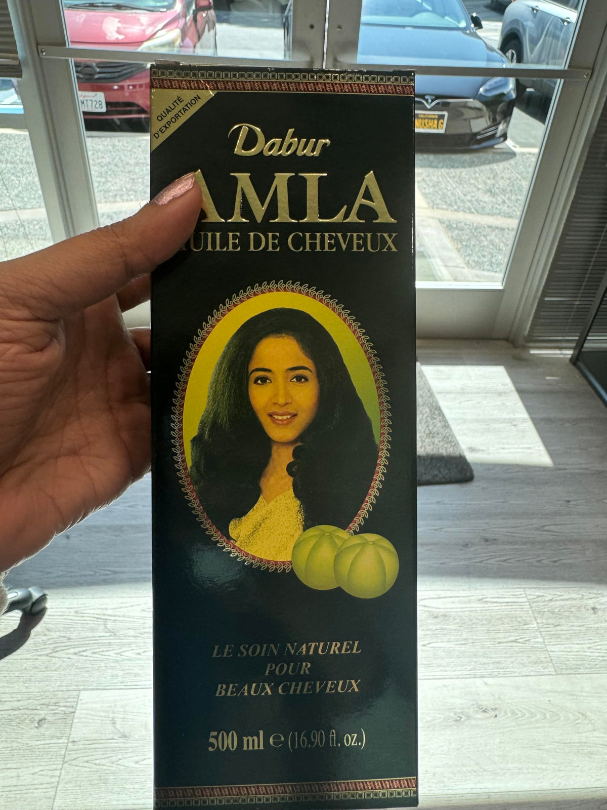 Dabur Amla Hair Oil 500ml bottle side view
