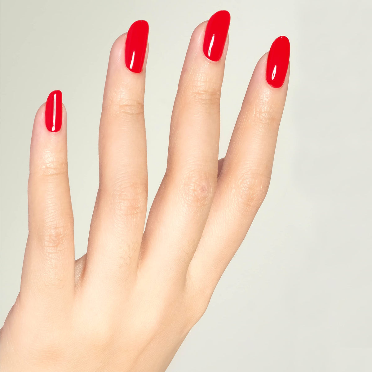 DAISY DND Gel Nail Polish 15ml Ferrari Red #430