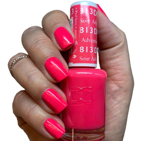 DAISY DND Gel Nail Polish 15ml in Sweet Tooth bubblegum pink