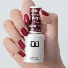DAISY DND Gel Nail Polish 15ml Winter Wine #752 bottle