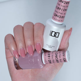 DAISY DND Gel Nail Polish and Lacquer bottles side view