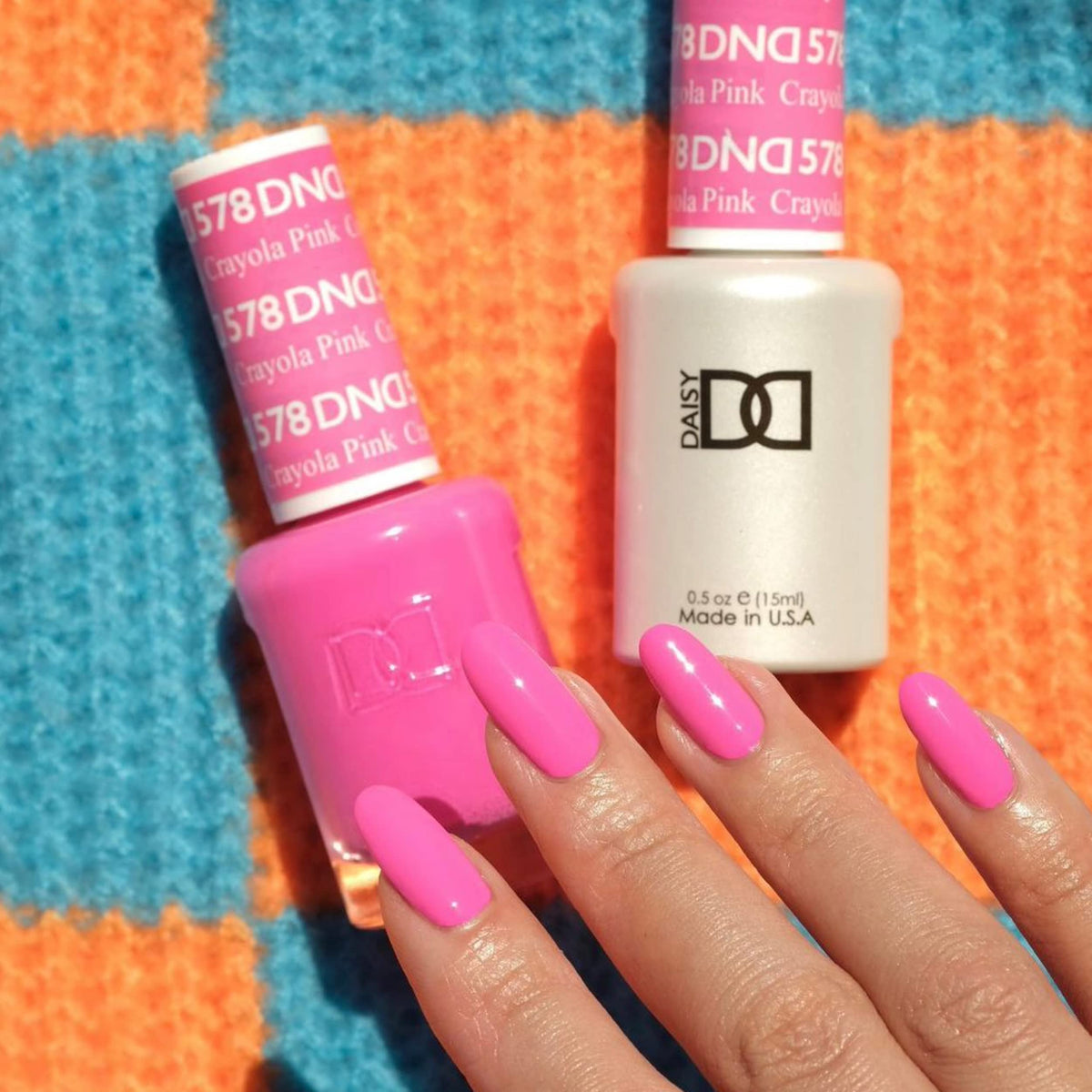 DAISY DND Gel Nail Polish and Lacquer duo pack