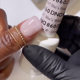 DAISY DND Gel Polish Set 860 colours displayed
