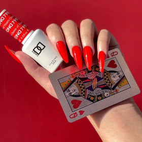 DAISY DND Gel Polish Set Queen of Hearts Red packaging