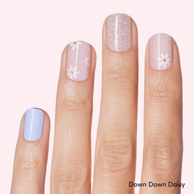 Dashing Diva Down Down Daisy nail strip set showcasing designs