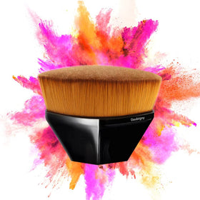 Daubigny Foundation Brush with makeup products