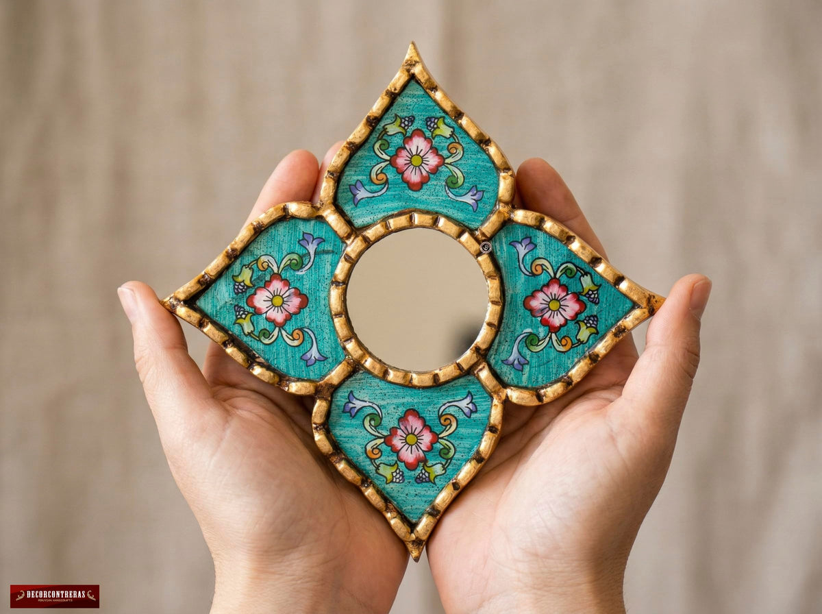 DecorContreras mirror displayed in a bright entryway