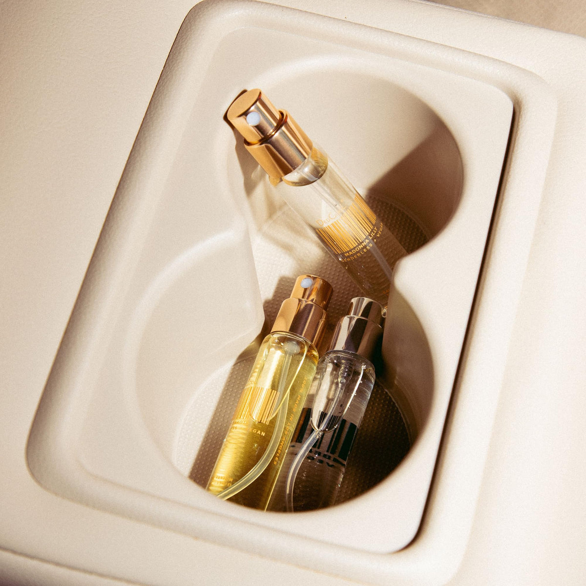 DedCool Eau de Parfum Fragrance 02 in lifestyle setting