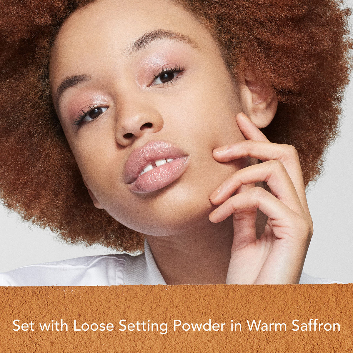 Dermablend Loose Setting Powder Warm Saffron close-up of powder