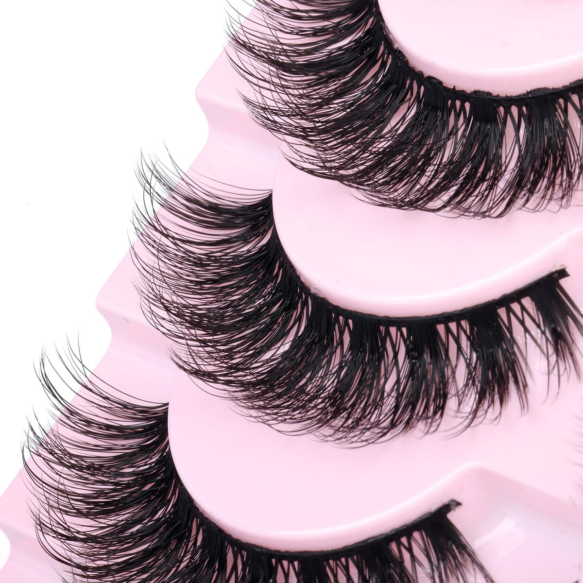 Detail of flexible band on zanlufly False Lashes