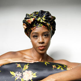 Detailed view of Mulberry silk texture on Nochka Fashion Silk Hair Bonnet