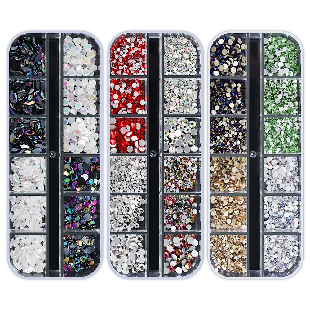 Different patterns of rhinestones from Artdone kit