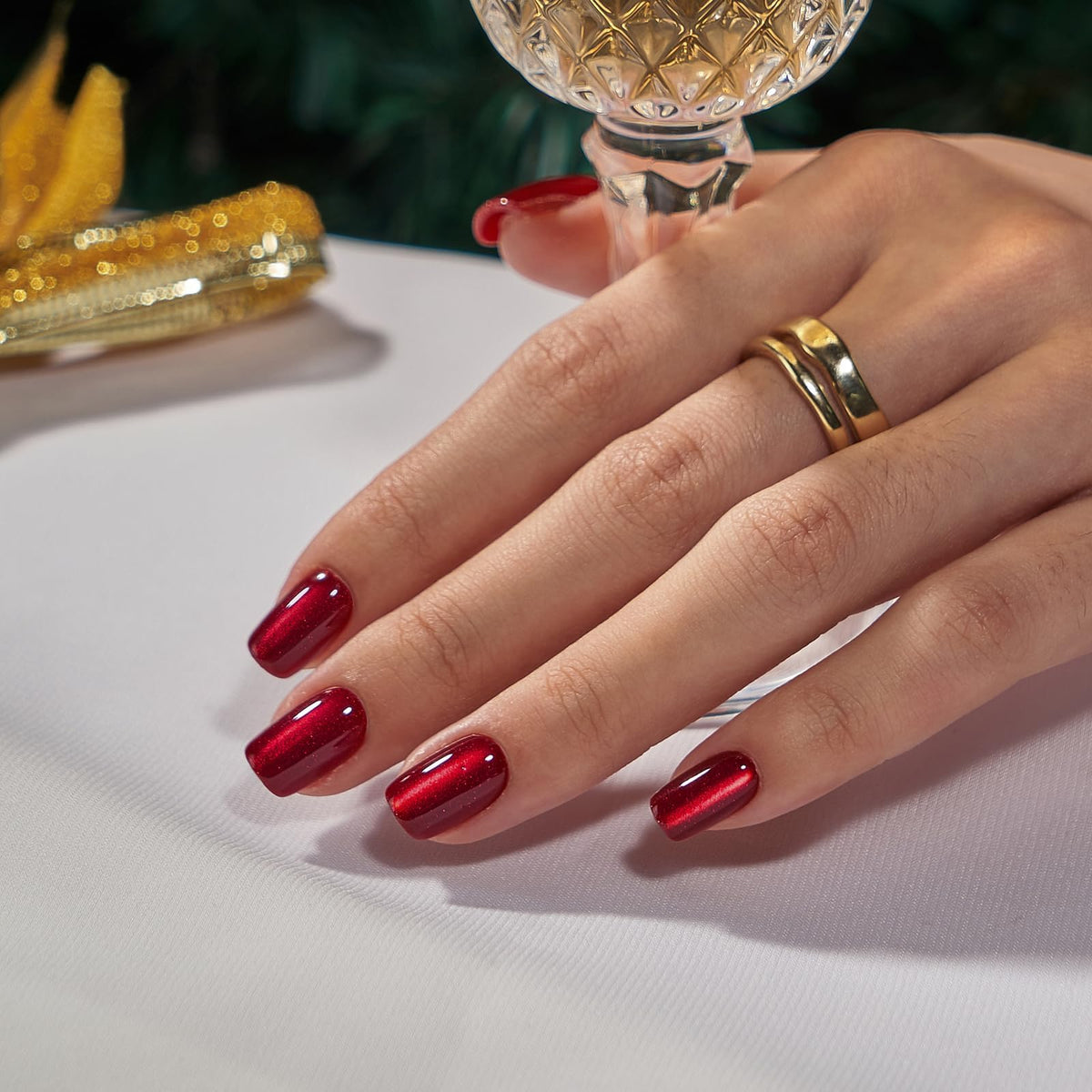 Different sizes of BTArtbox Press On Nails Hot Love displayed