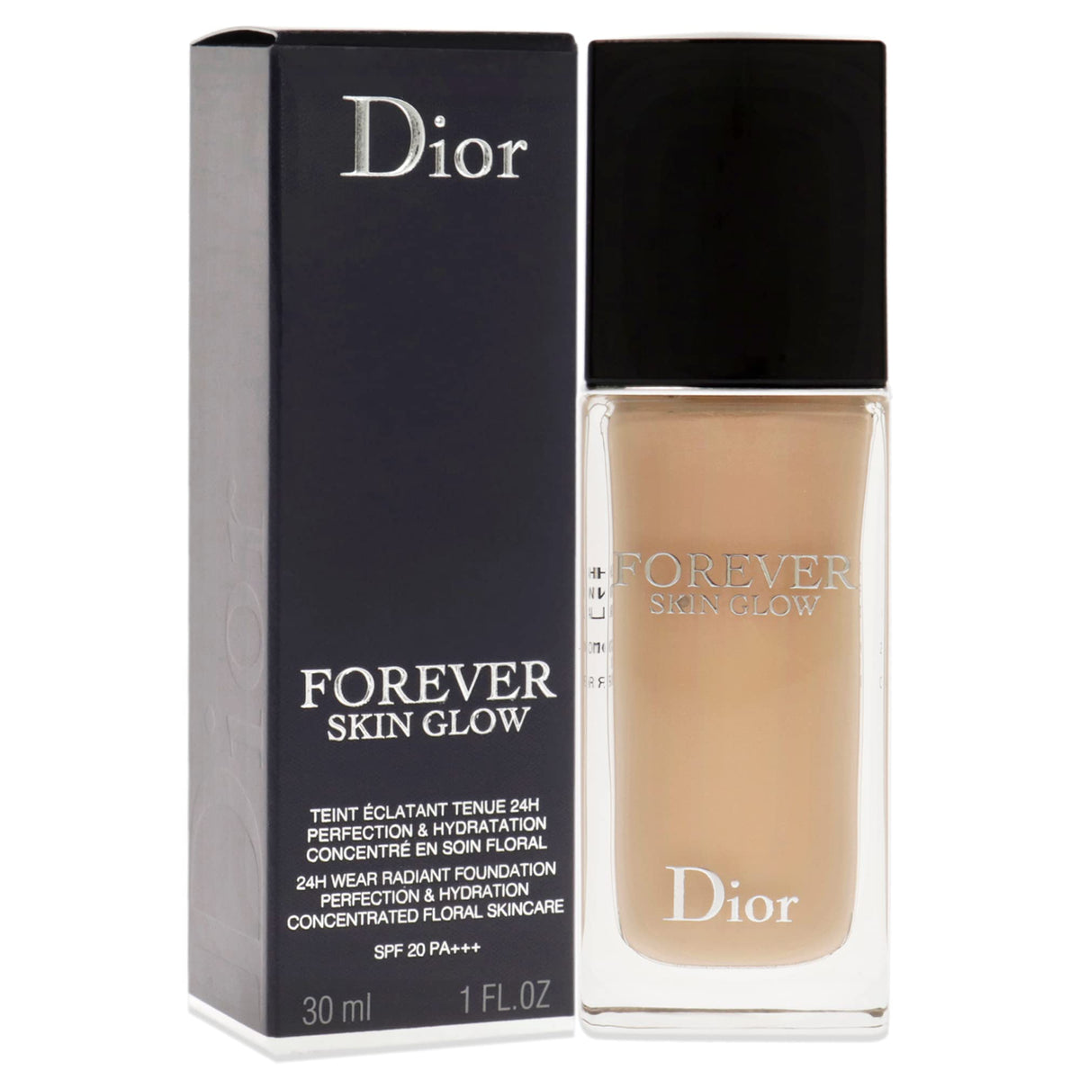 Dior Forever Skin Glow Foundation application on skin