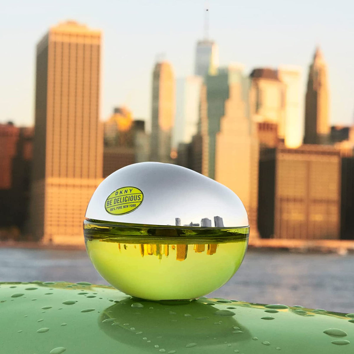 DKNY Be Delicious Eau de Parfum 0.5 Fl. Oz. side view