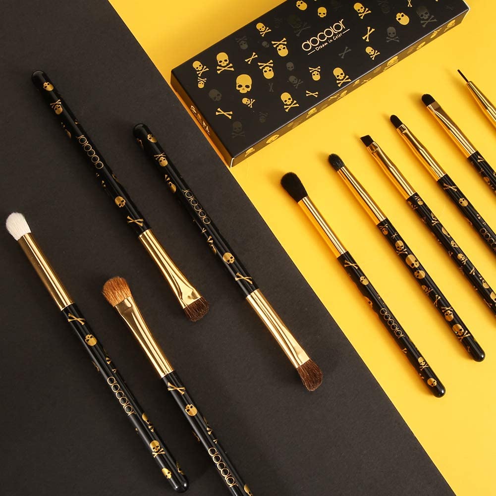 docolor brushes in a creative makeup setup