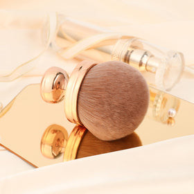 docolor Extra Large Kabuki Body Brush showing ergonomic handle