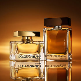 Dolce&Gabbana The One Eau De Parfum 30 ml with floral background