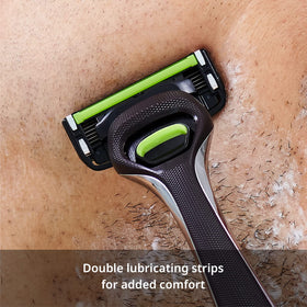 DORCO Pace 6 Pro razor with ergonomic handle and rubber grip
