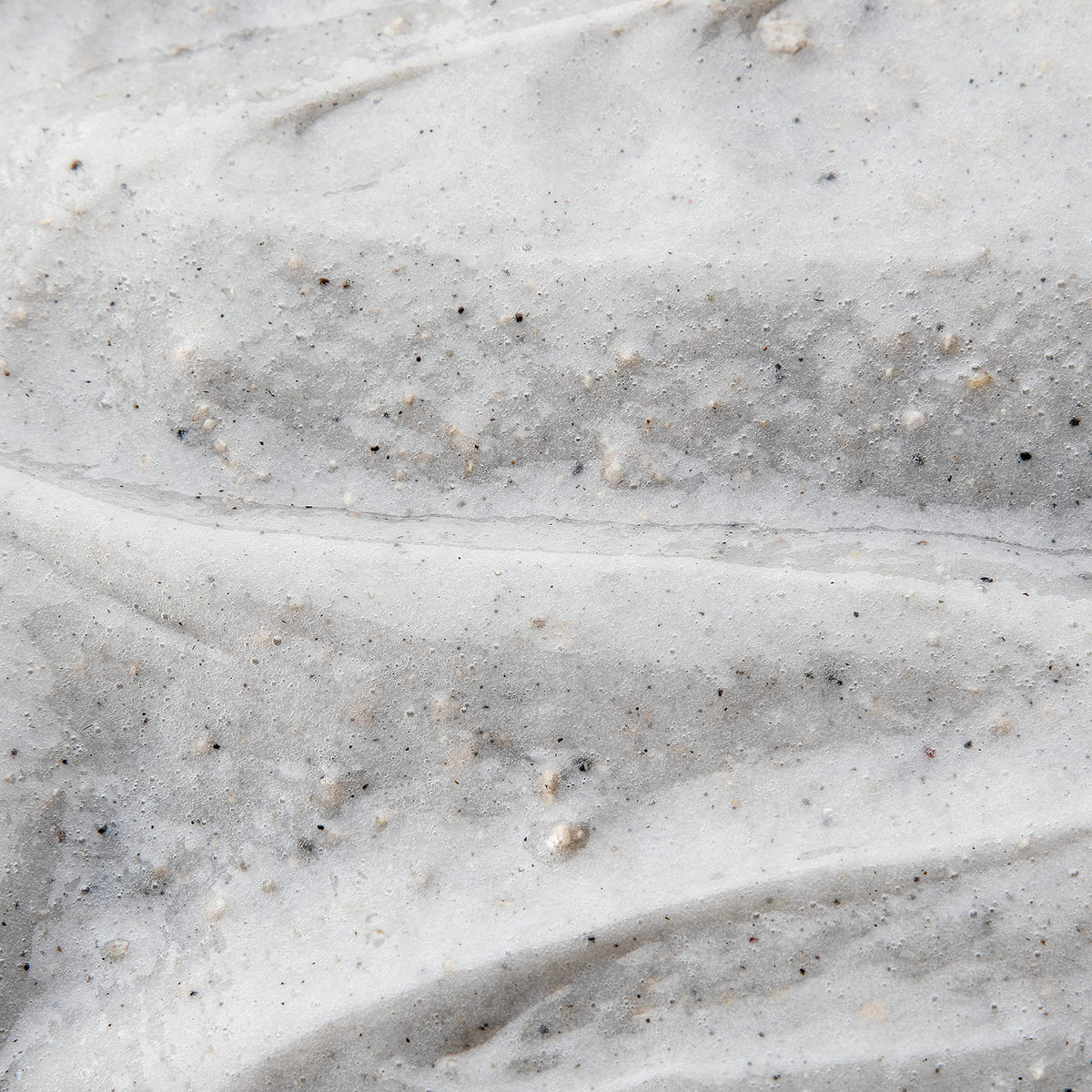 DOVE MEN + CARE Charcoal + Clay Body Wash packaging detail