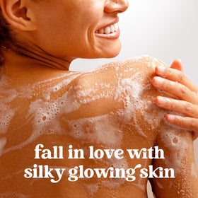 Dove Peppermint Bark Body Wash lather on hands