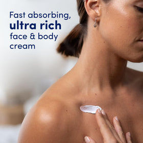 Dove Rich Nourishing Cream texture close-up