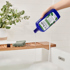 Dr Teal's Eucalyptus & Spearmint Foaming Bath with bubbles and essential oils