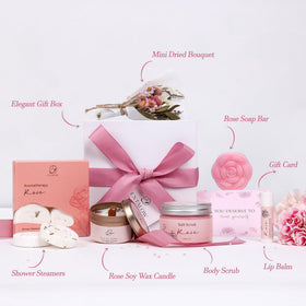 Dried flower bouquet included in EXTALOW Rose Spa Gift Set