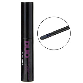 DUO Quick-Set Eyelash Glue Dark Tone applicator detail