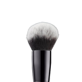 e.l.f. Buffing Foundation Brush showing ergonomic handle