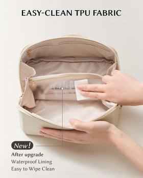 EACHY Travel Makeup Bag interior showing brush pockets