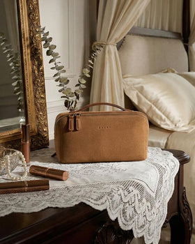 EACHY Travel Makeup Bag packed for travel